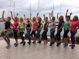 group photo wellbeing retreat